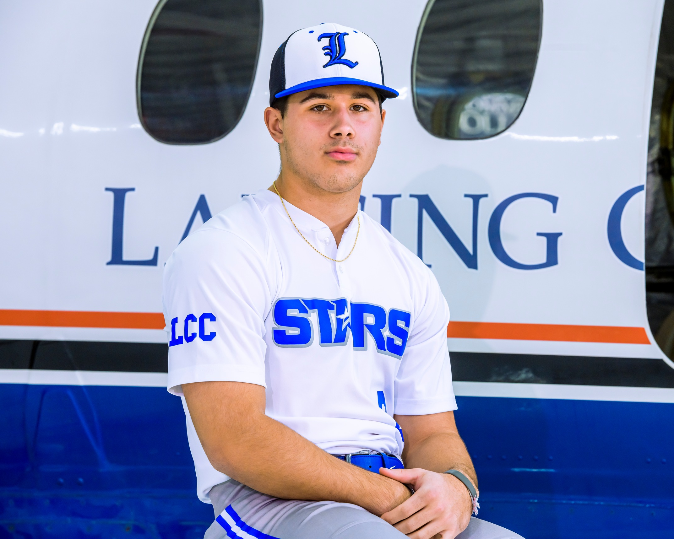 P. Leon photo thumbnail